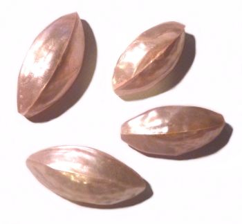 Perle Nacrée forme coquillage ovale bombé 25mm ROSE  Unité